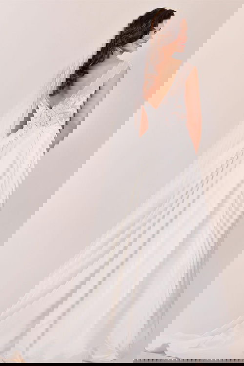 BH1327 Brautkleid Ivory Nude Gr. 40 - 2.jpeg
